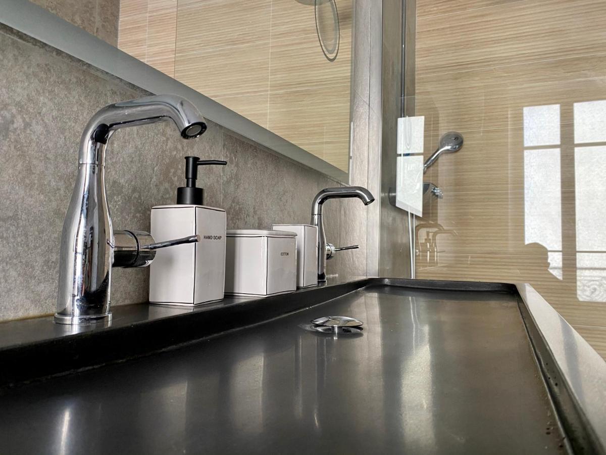 Appartement Urban 5 นีซ ภายนอก รูปภาพ